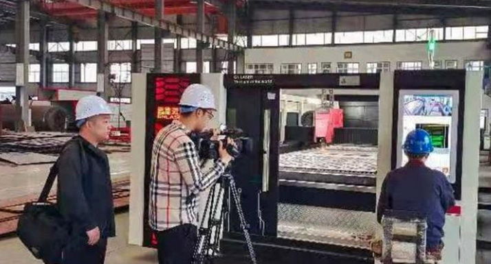 海倫市融媒體中心關(guān)注利民萬佳鍋爐，助力企業(yè)快速發(fā)展